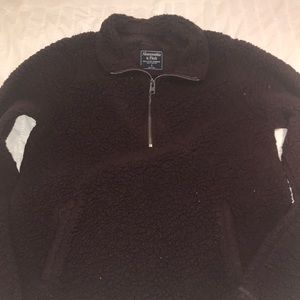 Abercrombie & Fitch fuzzy quarter zip